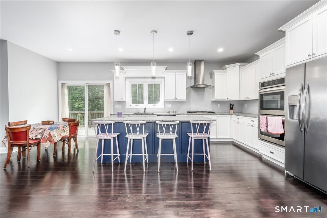 House in Bethel, Connecticut, United States 5 - 17997017