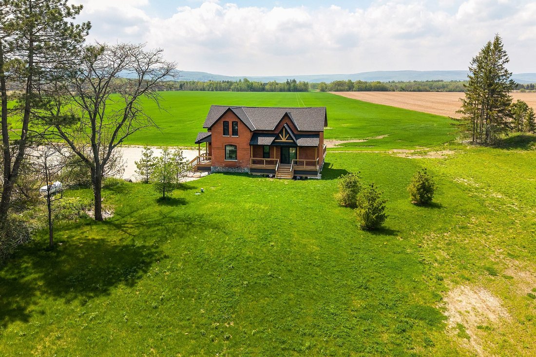 House in Stayner, Ontario, Canada 1 - 17493966