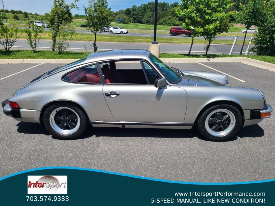 Coupe in Ashburn, Virginia, United States 1 - 12889440