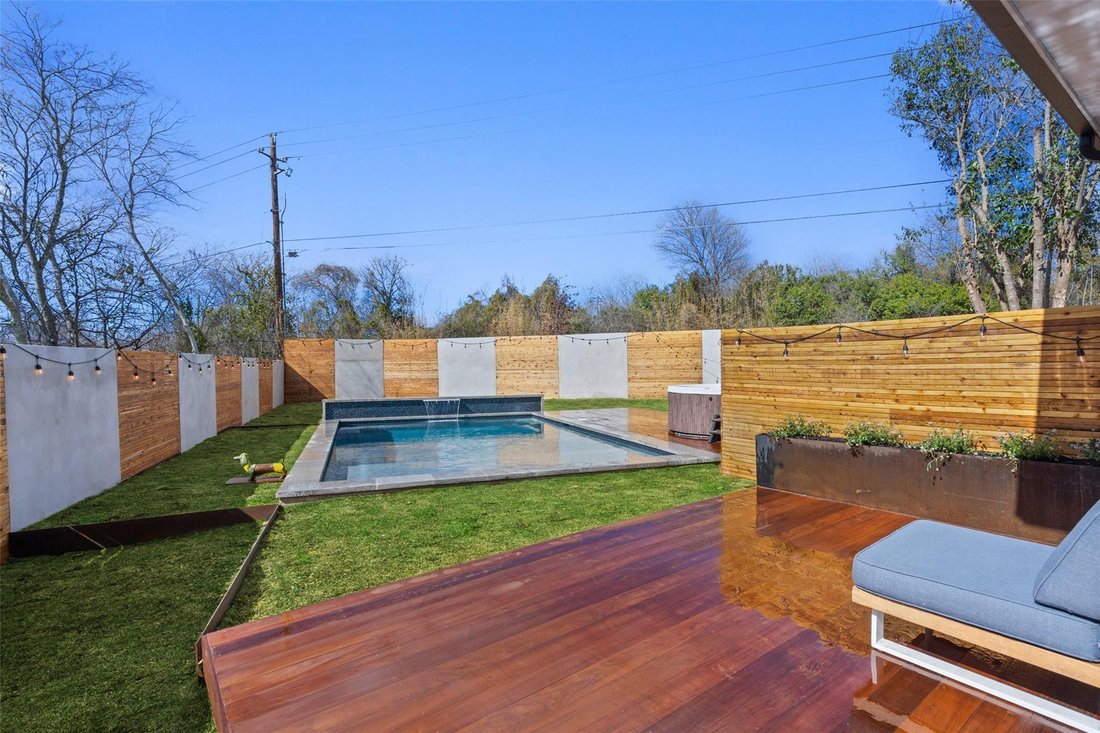 House in Austin, Texas, United States 4 - 17993471