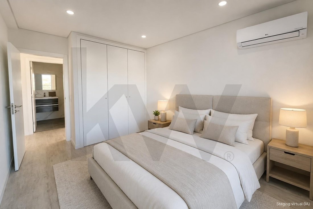Apartment in Seixal, Arrentela e Aldeia de Paio Pires, Setubal, Portugal 2 - 17970549