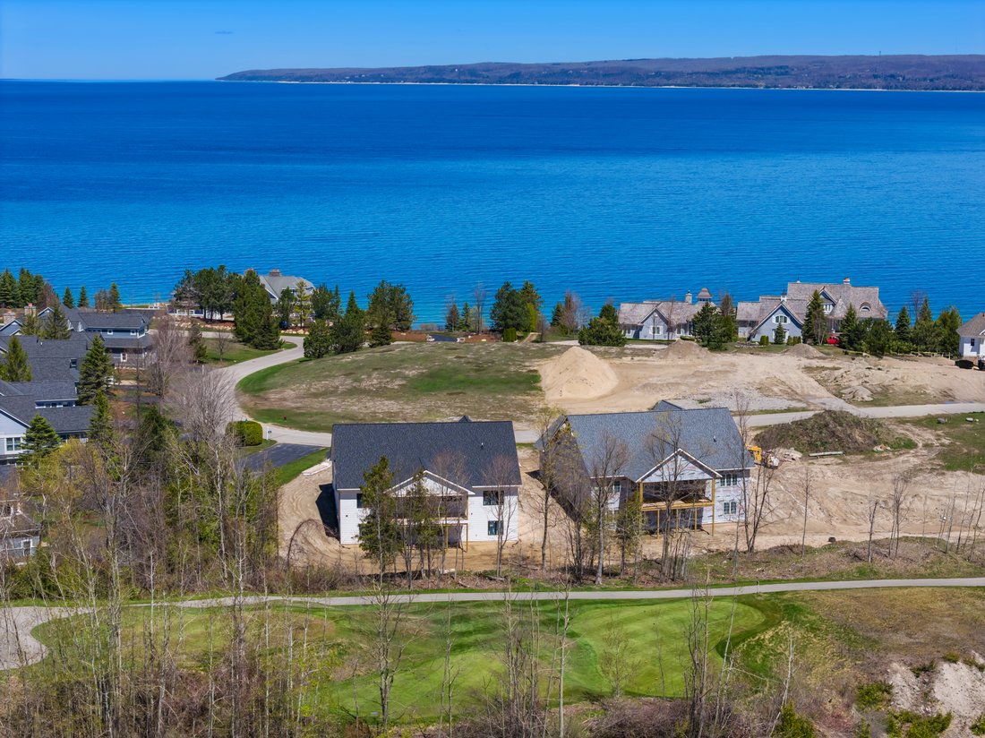 House in Petoskey, Michigan, United States 4 - 17985679