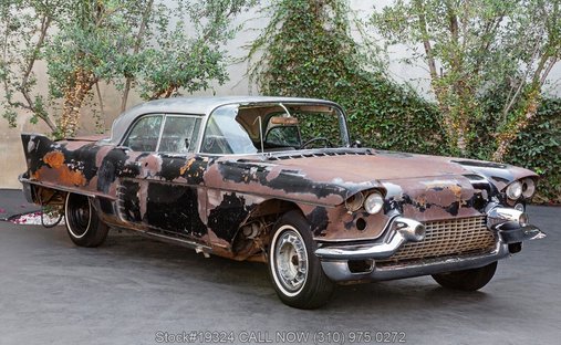 Cadillac Eldorado Brougham in Los angeles, ca 1