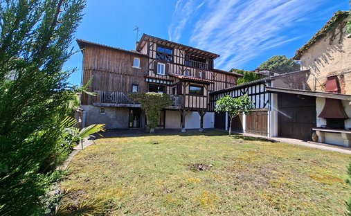 Villa in Leon, Nouvelle-Aquitaine, France 1