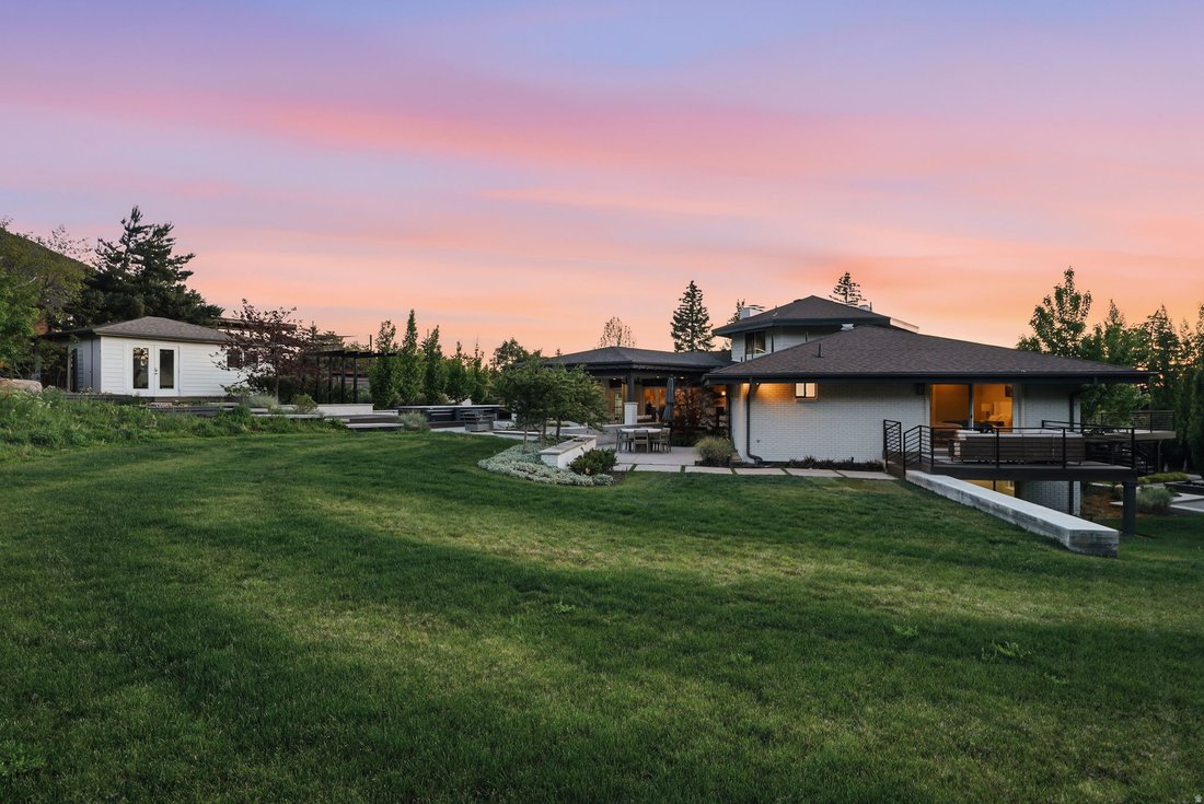 House in Holladay, Utah, United States 3 - 17984490