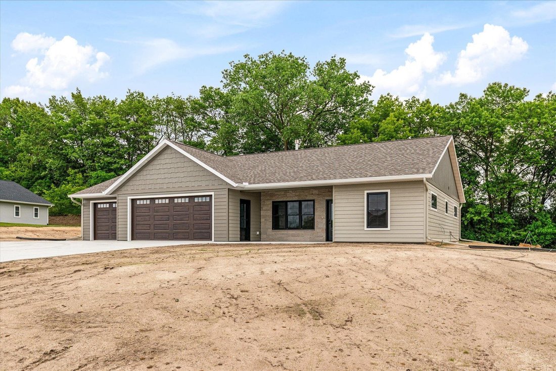 House in Prairie du Chien, Wisconsin, United States 1 - 17989047
