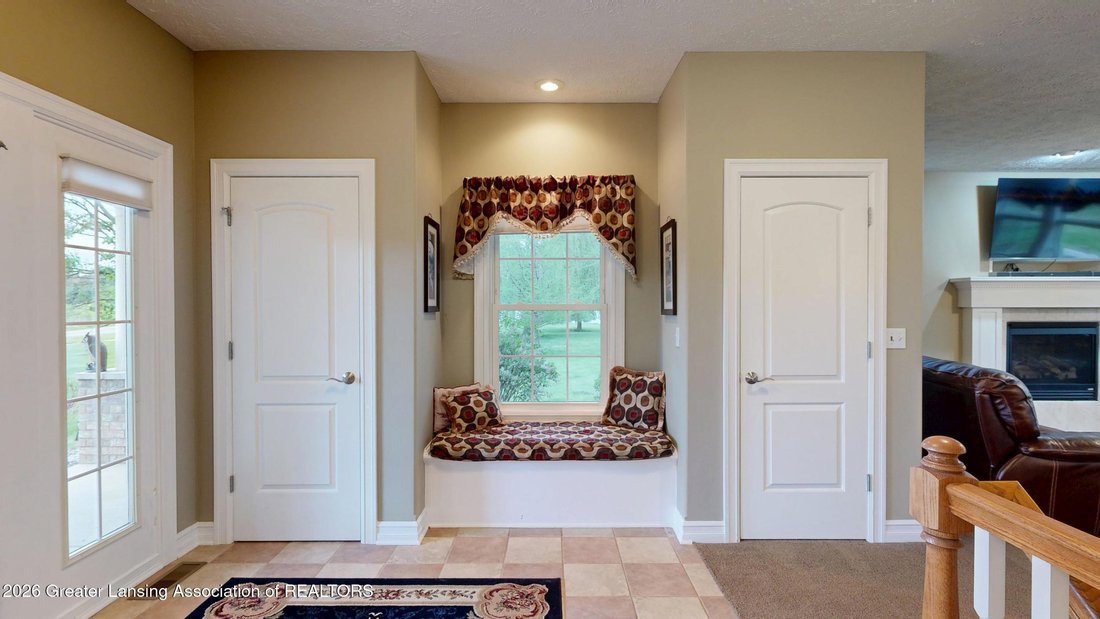 House in Meridian charter Township, Michigan, United States 5 - 17986893