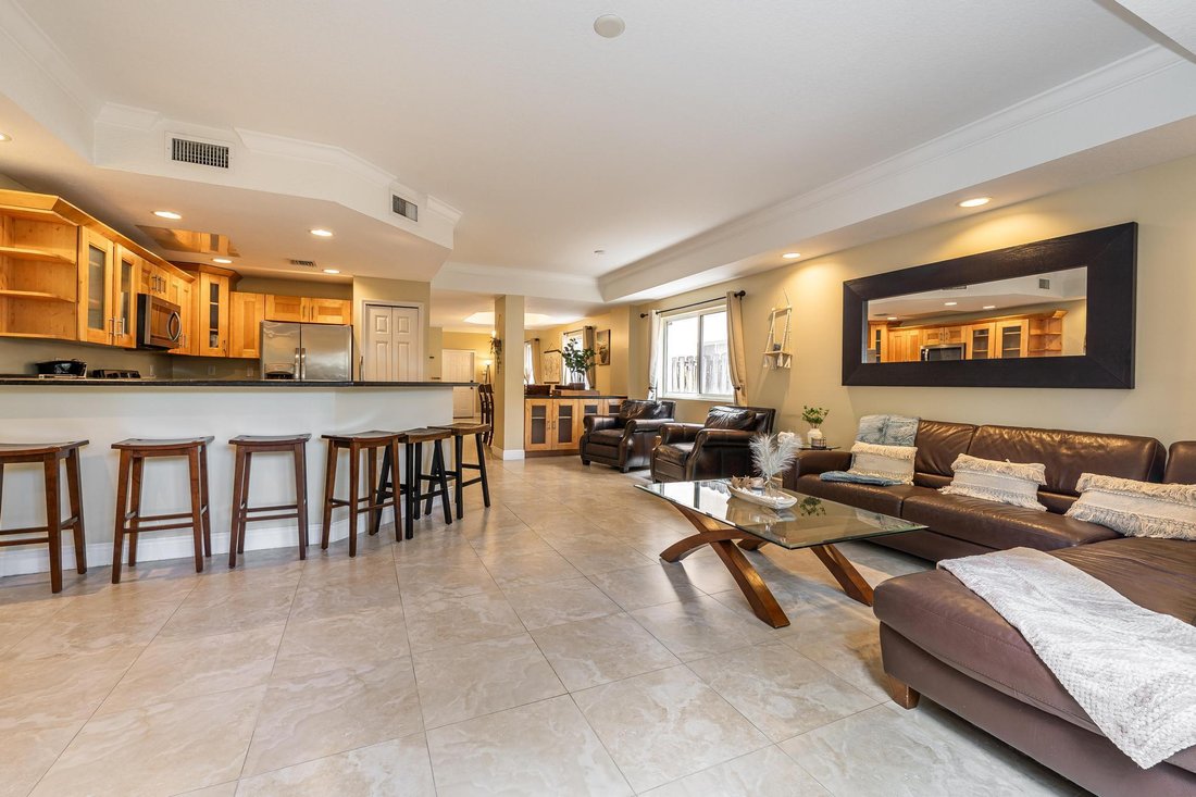 Townhouse in Fort Lauderdale, Florida, United States 2 - 17988032
