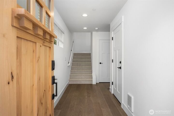 House in Mill Creek, Washington, United States 3 - 17990807