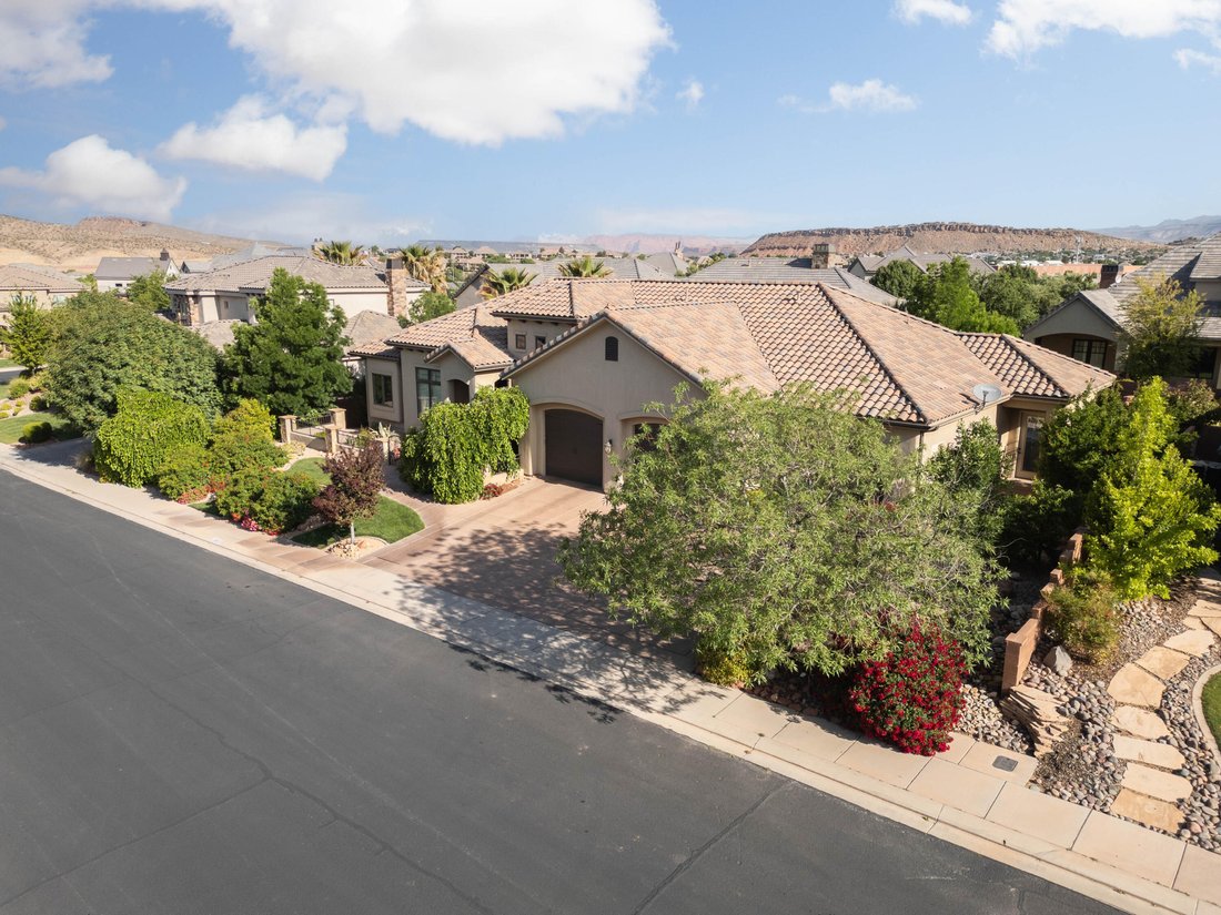 House in St. George, Utah, United States 5 - 17999031
