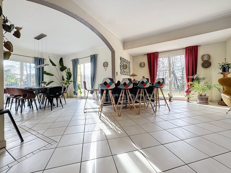 House in Ouest, Gex, France 3 - 17989371