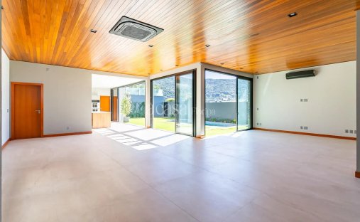 Maison à Florianópolis, Santa Catarina, Brésil 1