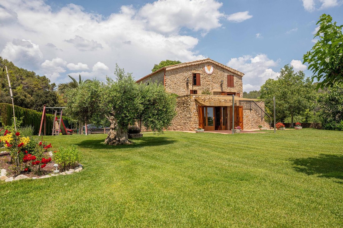 Country House in Borrassa, Catalonia, Spain 1 - 17984936