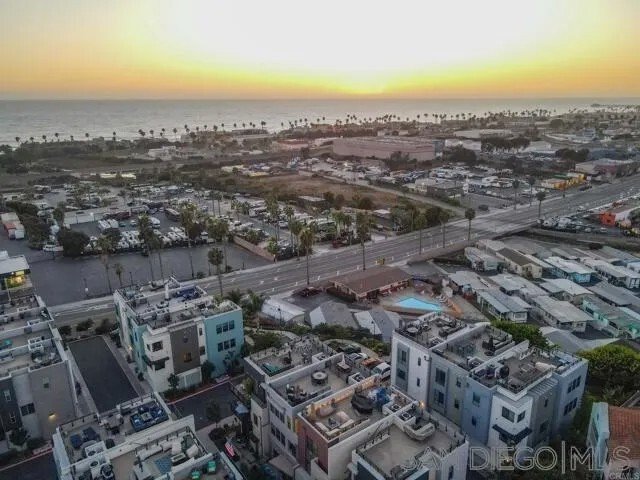 Maison à Oceanside, Californie, États-Unis 3 - 17985155