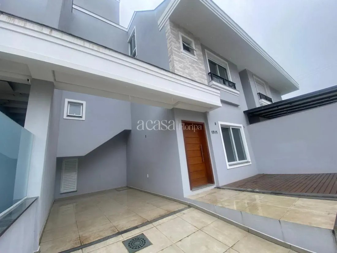 House in Florianópolis, State of Santa Catarina, Brazil 2 - 17986012