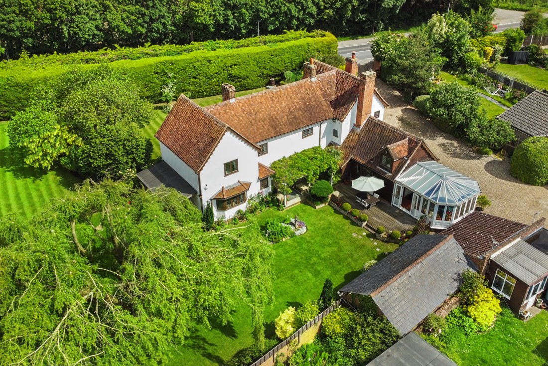 House in Marks Tey, England 2 - 17991268