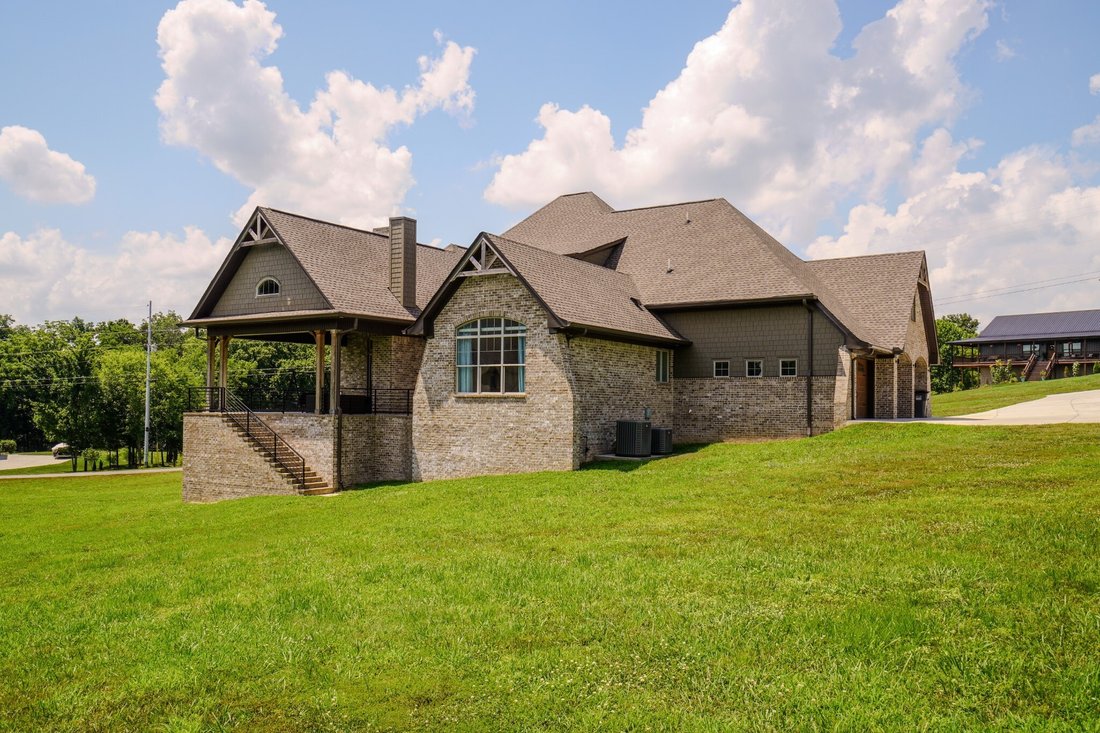 House in Castalian Springs, Tennessee, United States 5 - 17995982