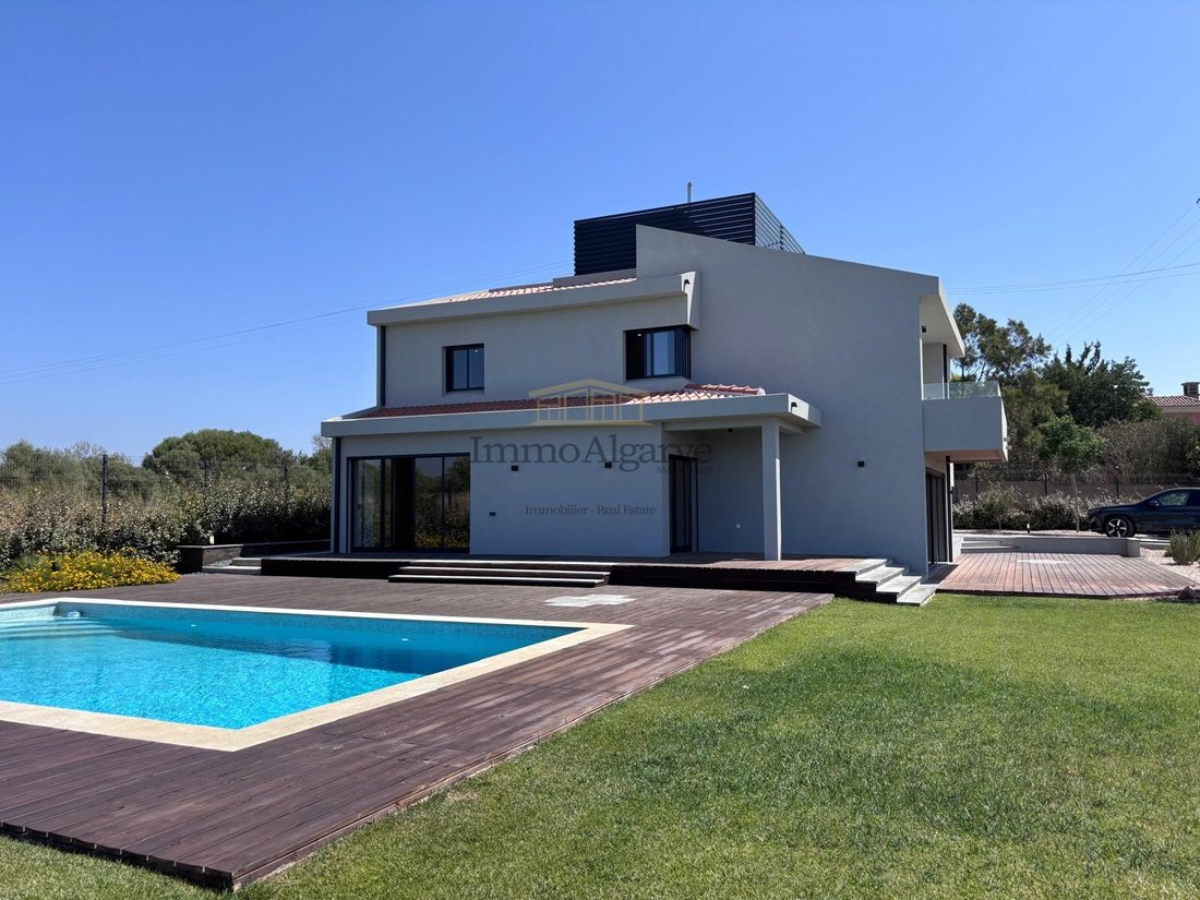 House in Quarteira, Algarve, Portugal 2 - 17643773