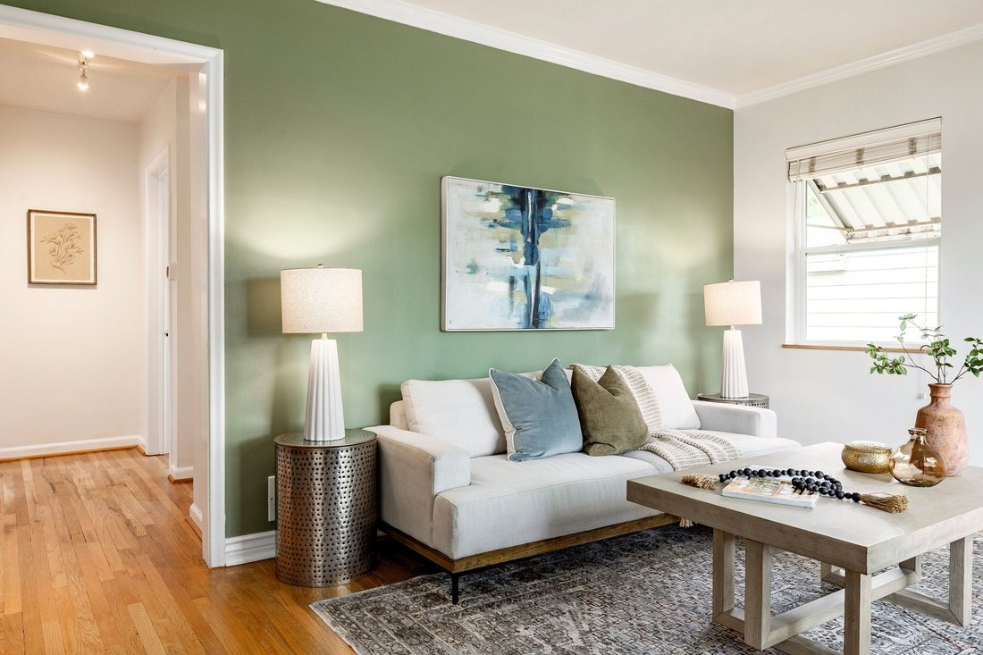House in Salt Lake City, Utah, United States 4 - 17986089