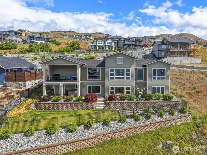 Maison à Chelan, Washington, États-Unis 1 - 17990375