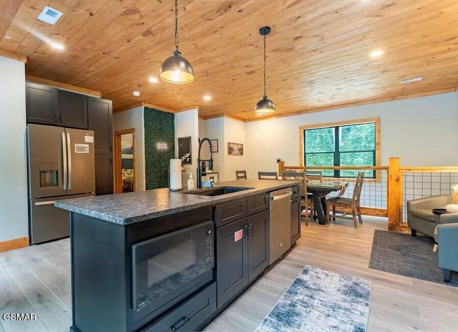 House in Gatlinburg, Tennessee, United States 4 - 17989549