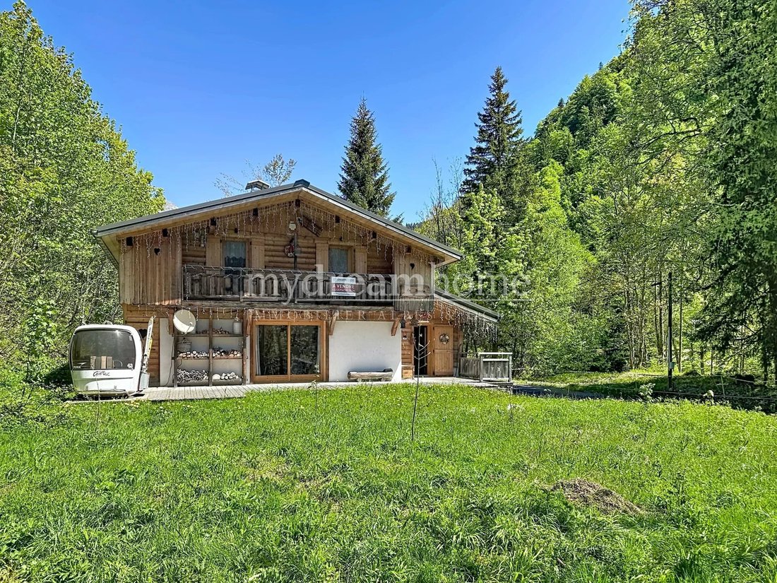 Chalet in La Giettaz, Auvergne-Rhône-Alpes, France 4 - 17458976