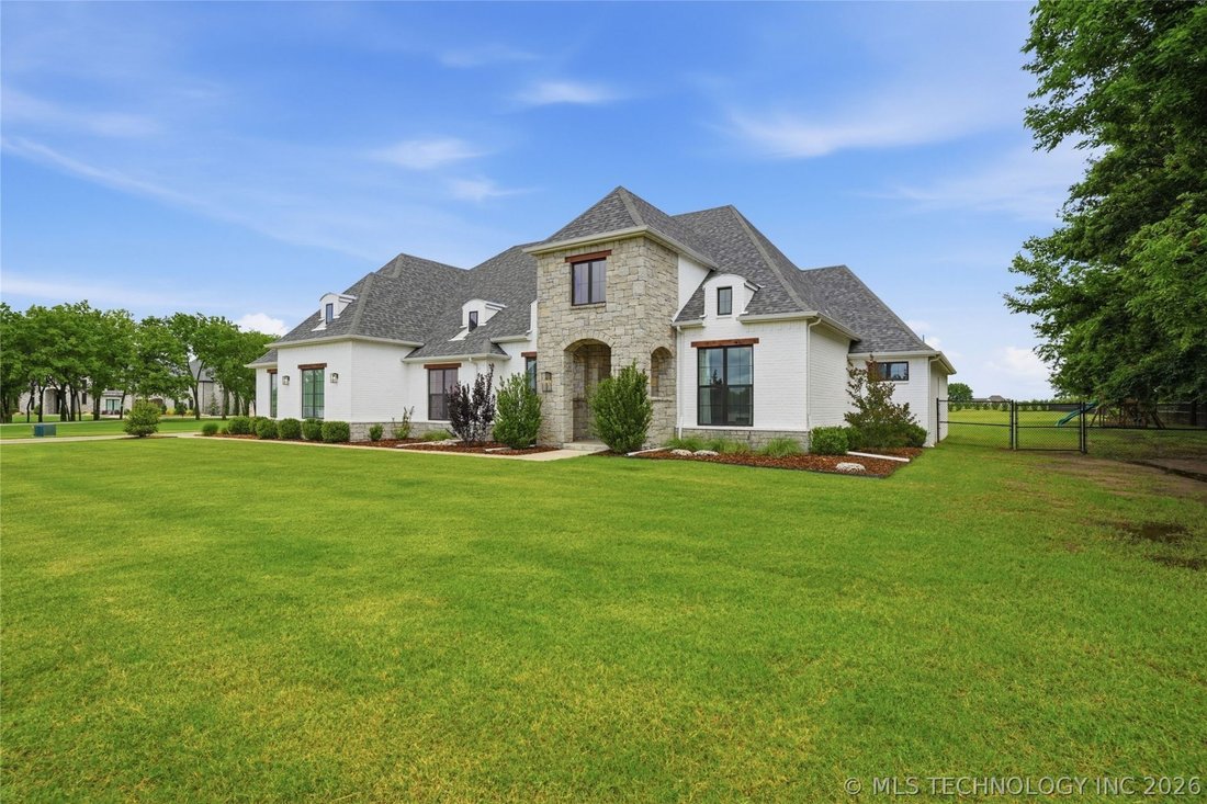 House in Bixby, Oklahoma, United States 4 - 17998725