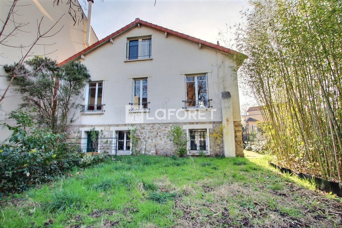 Villa in Centre, Nanterre, France 1 - 17967533