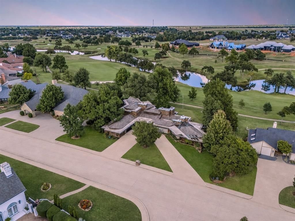 House in Edmond, Oklahoma, United States 1 - 17995612
