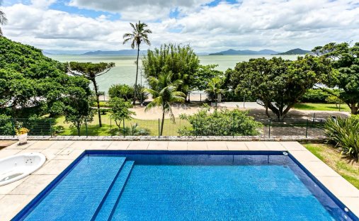 Condo in Florianópolis, State of Santa Catarina, Brazil 1