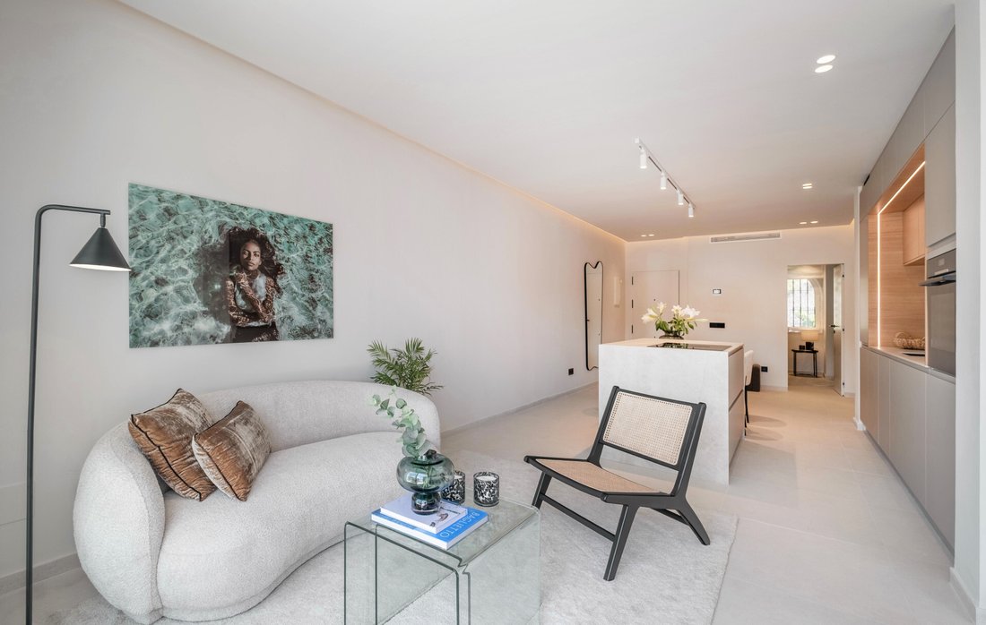 Apartment in La Quinta, Benahavis, Andalusia 4 - 17991878