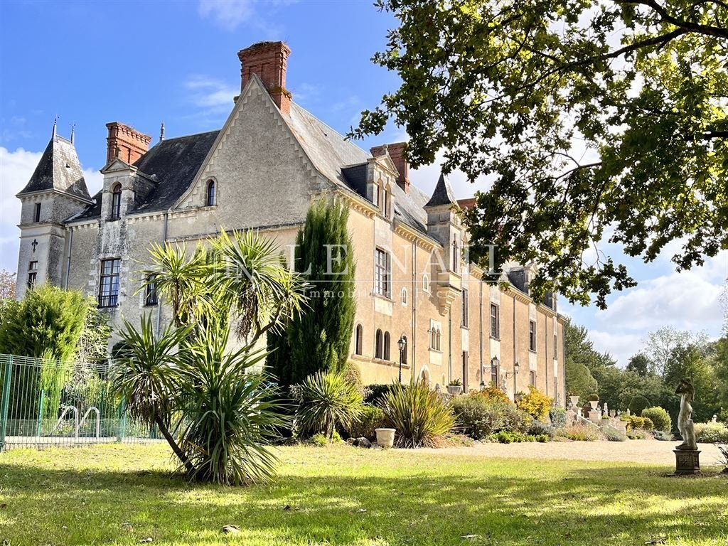 Castle in La Roche-sur-Yon, Pays de la Loire, France 3 - 10719079