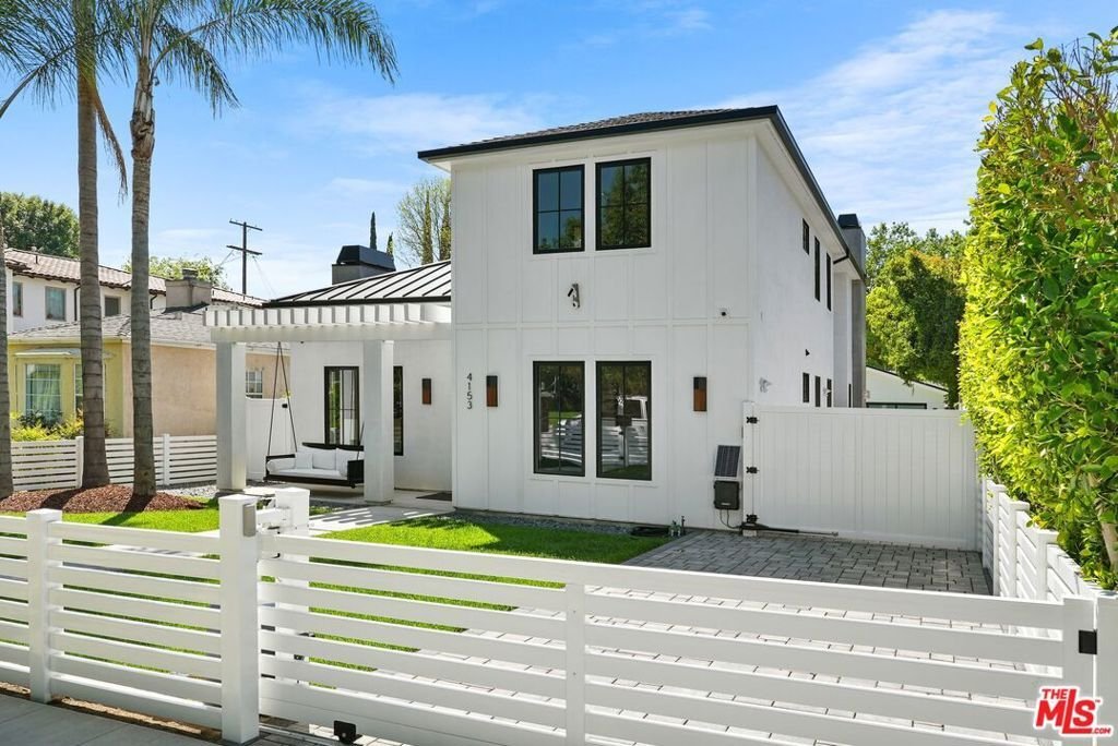 House in Los Angeles, California, United States 3 - 17991205