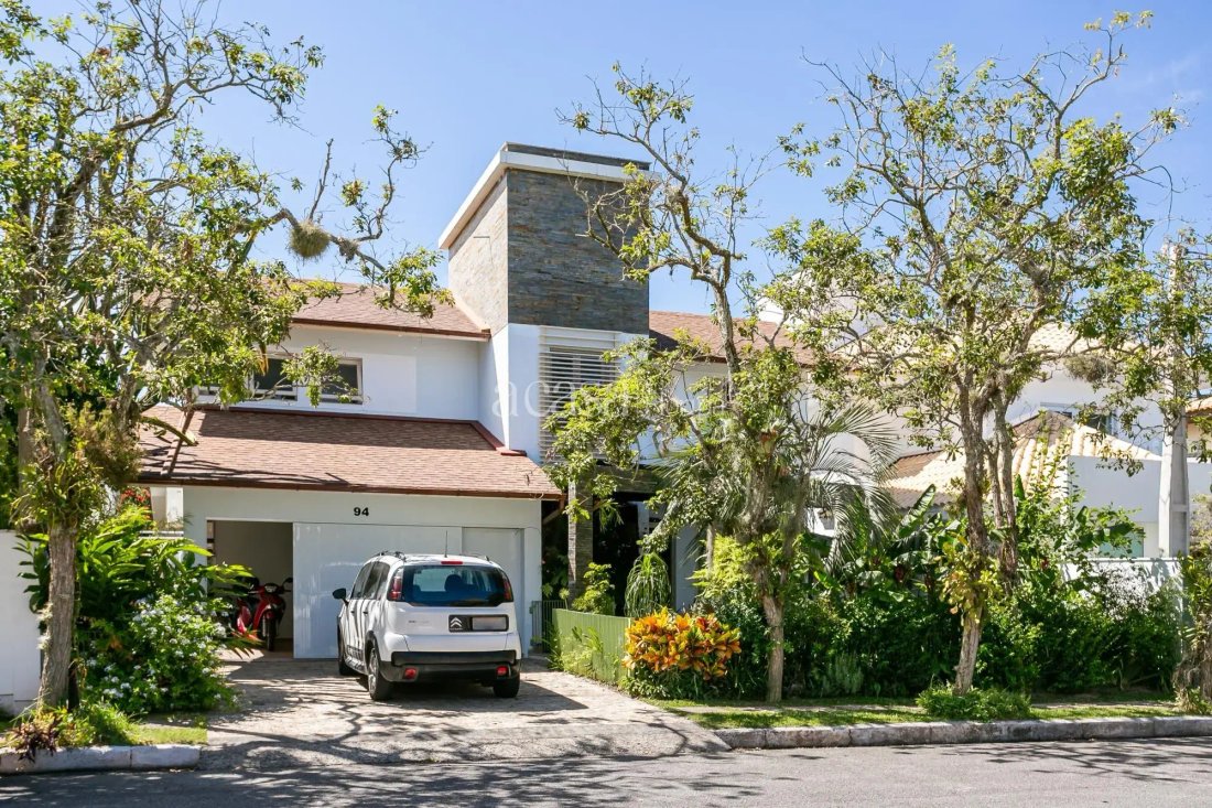 House in Florianópolis, State of Santa Catarina, Brazil 1 - 17984250