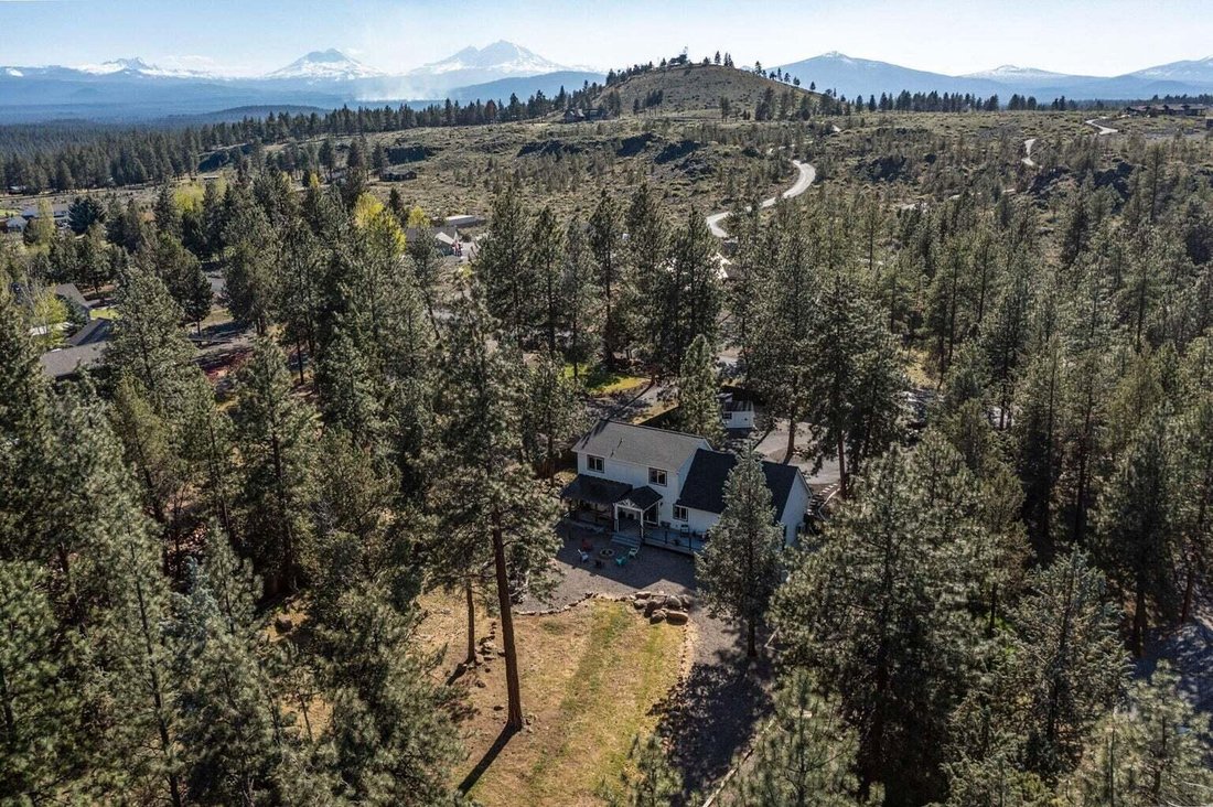 House in Sisters, Oregon, United States 3 - 17987228