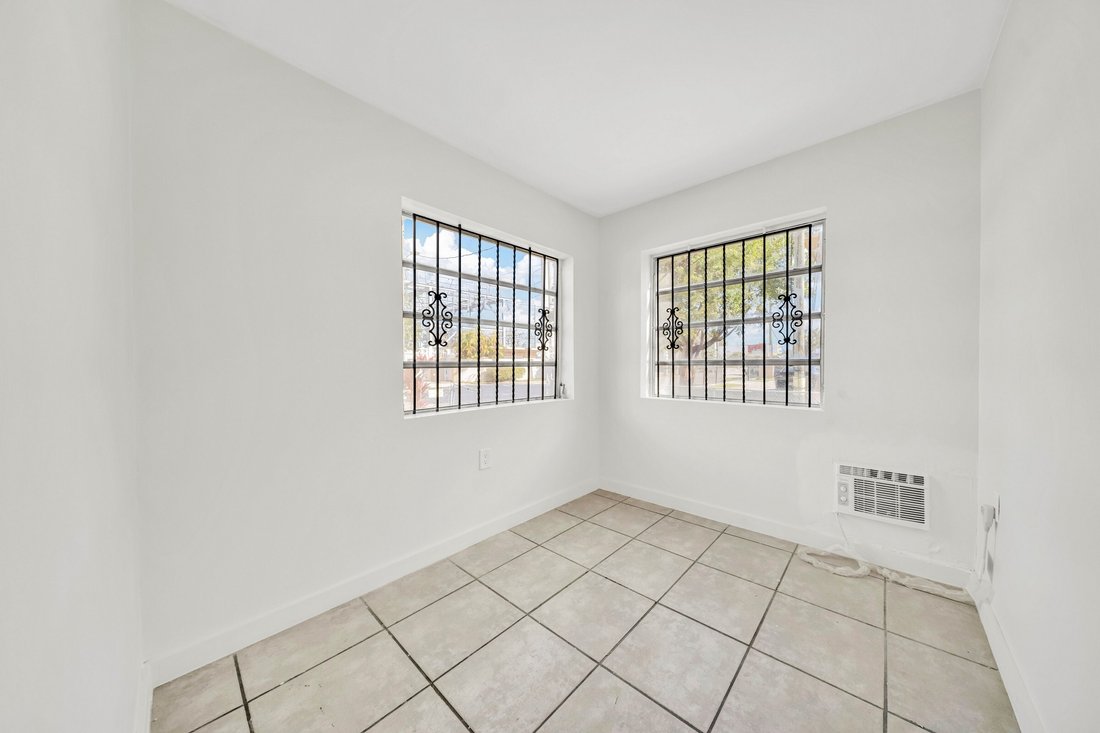 Apartment in Miami, Florida, United States 2 - 17992235