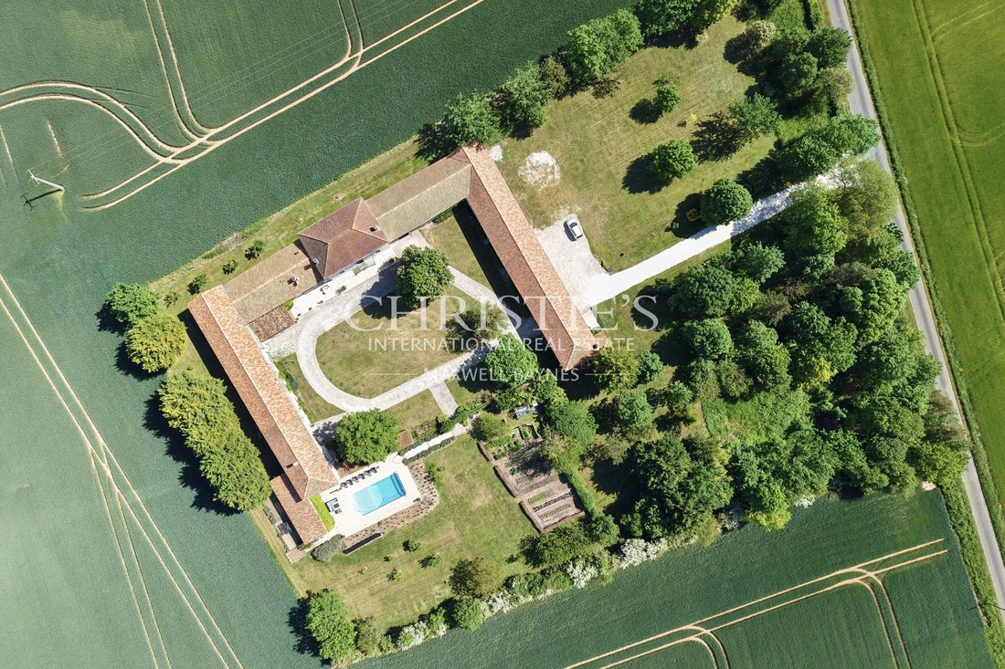 House in Bresdon, Nouvelle-Aquitaine, France 5 - 17986412