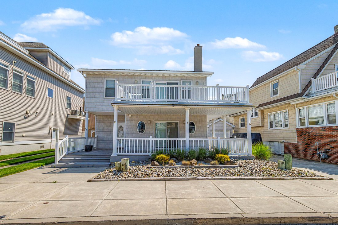 House in Ventnor City, New Jersey, United States 1 - 17985694