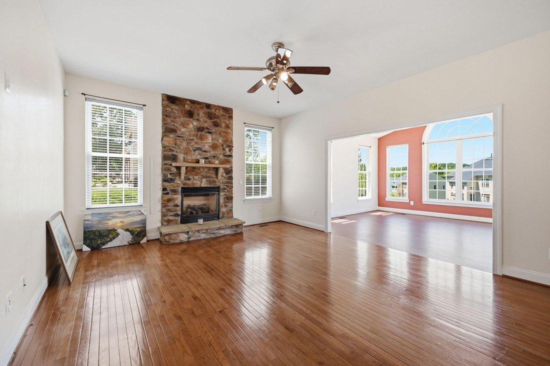 House in Triangle, Virginia, United States 3 - 17990614