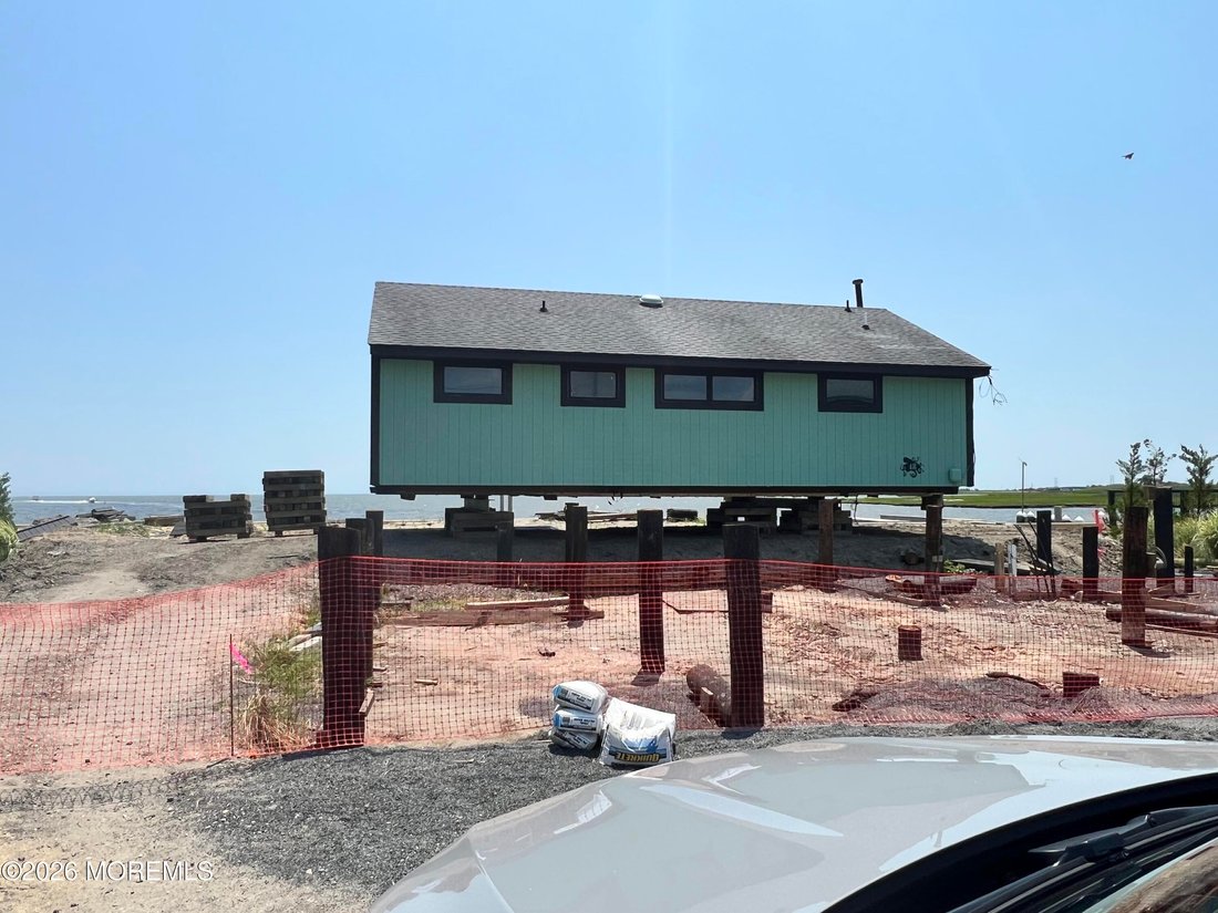 House in Little Egg Harbor Township, New Jersey, United States 2 - 17984005