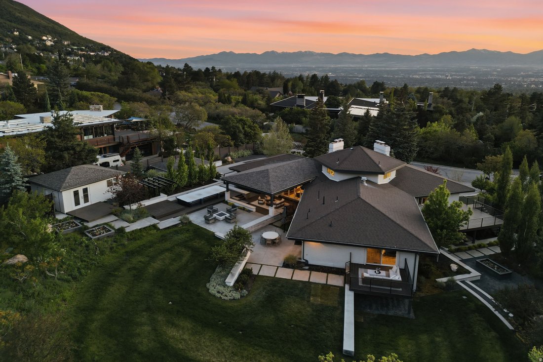 House in Holladay, Utah, United States 2 - 17984490