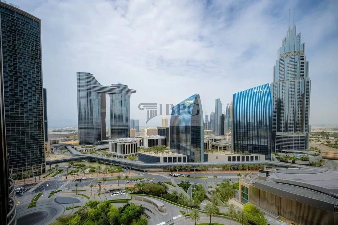 Apartment in Downtown Dubai, Dubai, United Arab Emirates 2 - 17986156