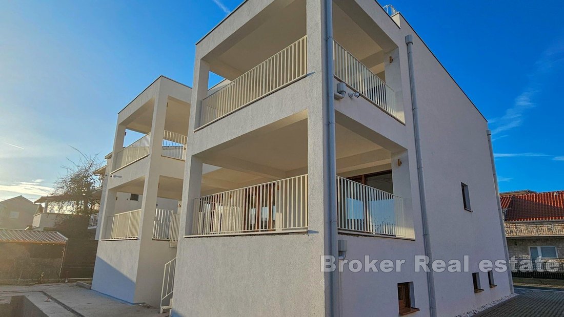 House in Kastel Sucurac, Split-Dalmatia County, Croatia 1 - 17985176
