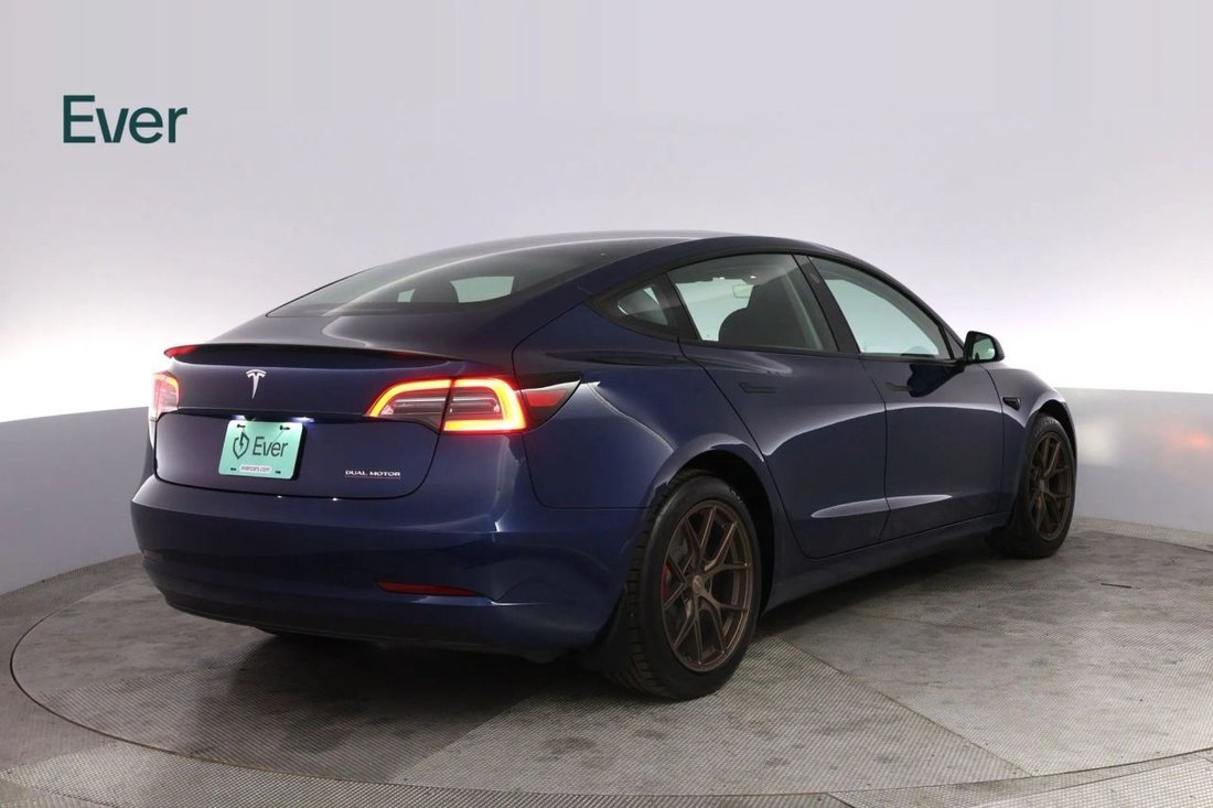 Sedan in San Francisco, CA, United States 3 - 17989980
