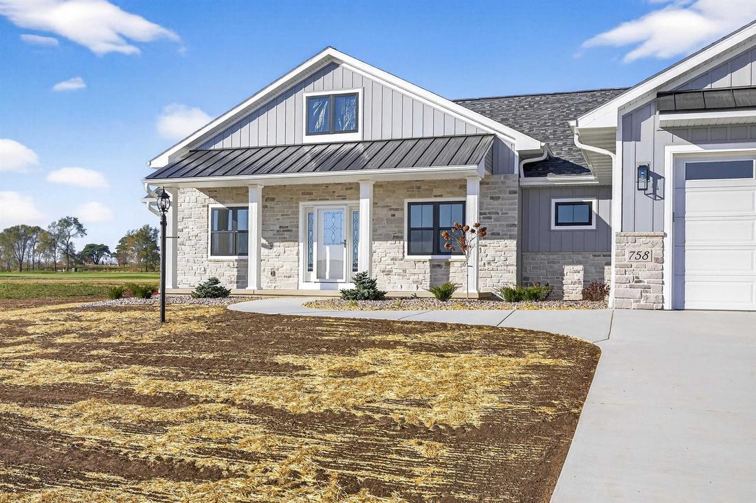 House in Wrightstown, Wisconsin, United States 2 - 17988221