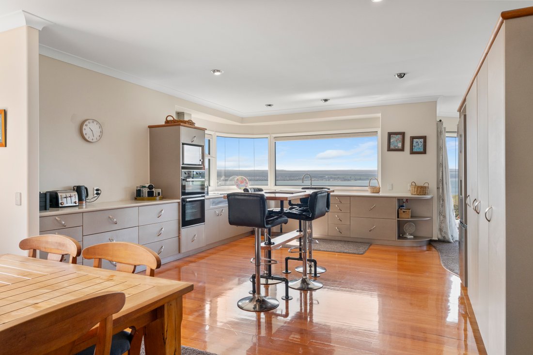 House in Taupo, Waikato, New Zealand 5 - 17987077
