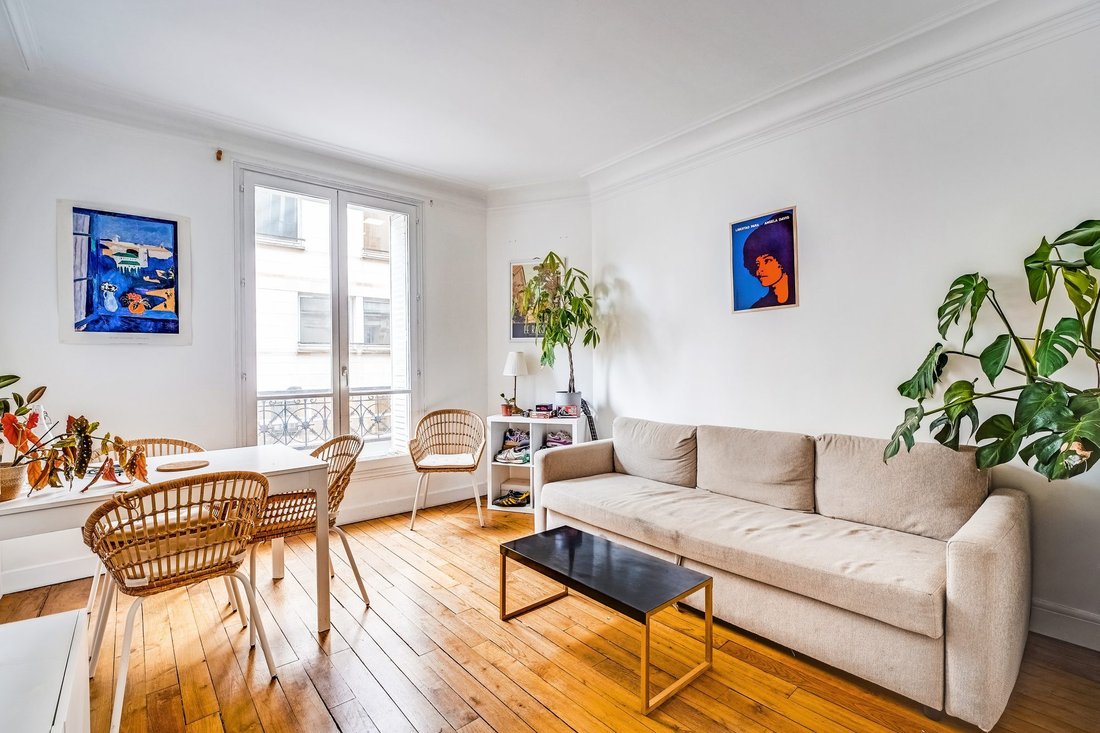 Apartment in Perouses, Paris, Ile-de-France 1 - 17990473