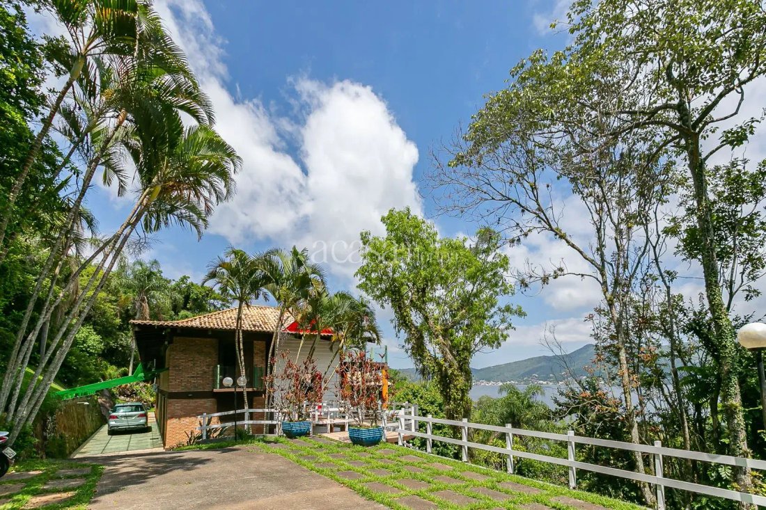 House in Florianópolis, State of Santa Catarina, Brazil 4 - 17985877