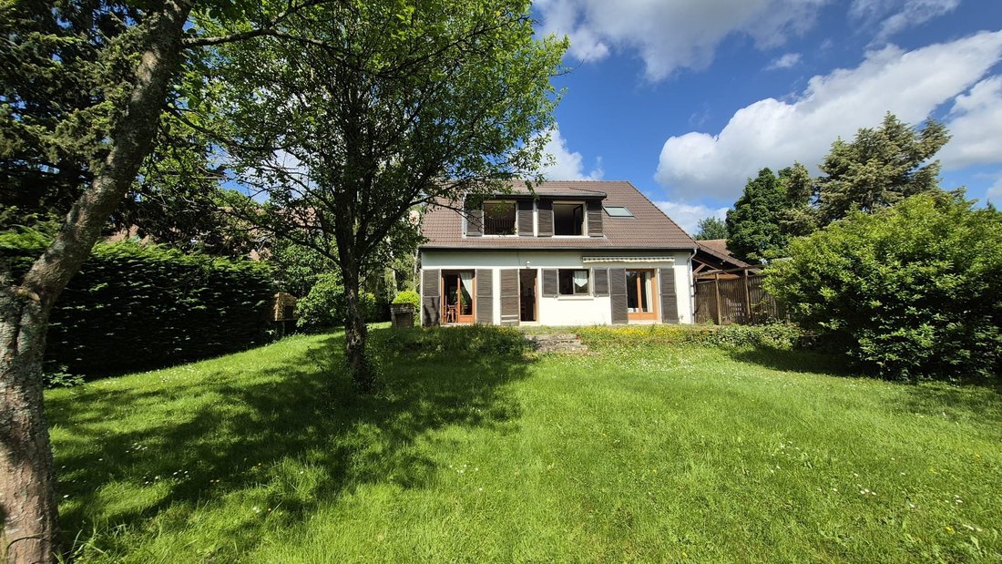 House in Les Alluets-le-Roi, Ile-de-France, France 5 - 17990516