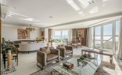 Apartment in Florianópolis, State of Santa Catarina, Brazil 1